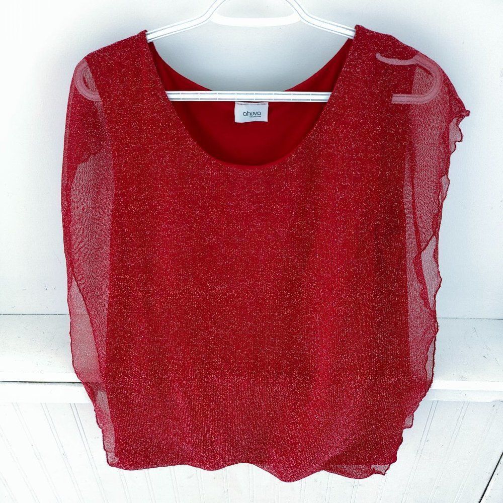 Sleeveless Red Top with dual layer reds.  Crew Neck 19 inches long Size Large